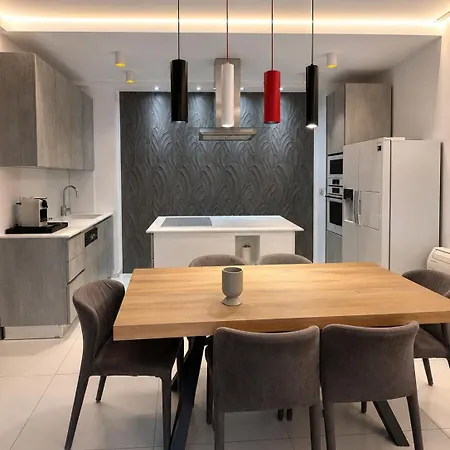 Luxury Designer Appartement Tirana